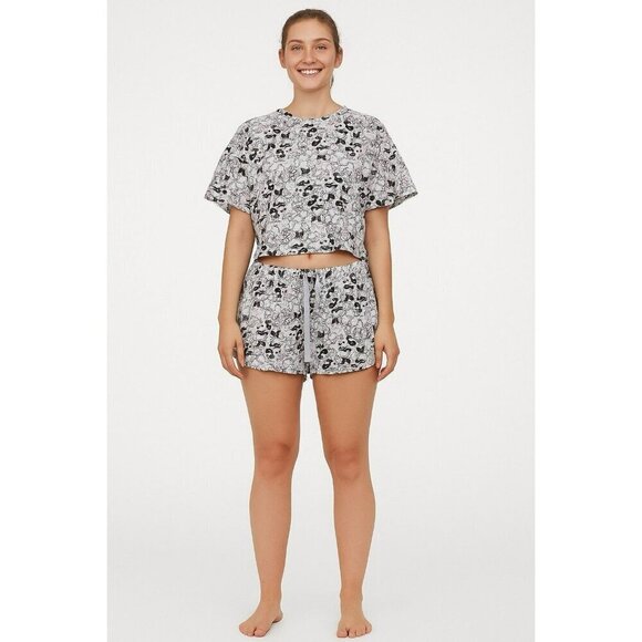 Disney Other - LADIES DISNEY Grey Pink BLUE PYJAMAS SIZE Large T SHIRT & SHORTS SET PJ